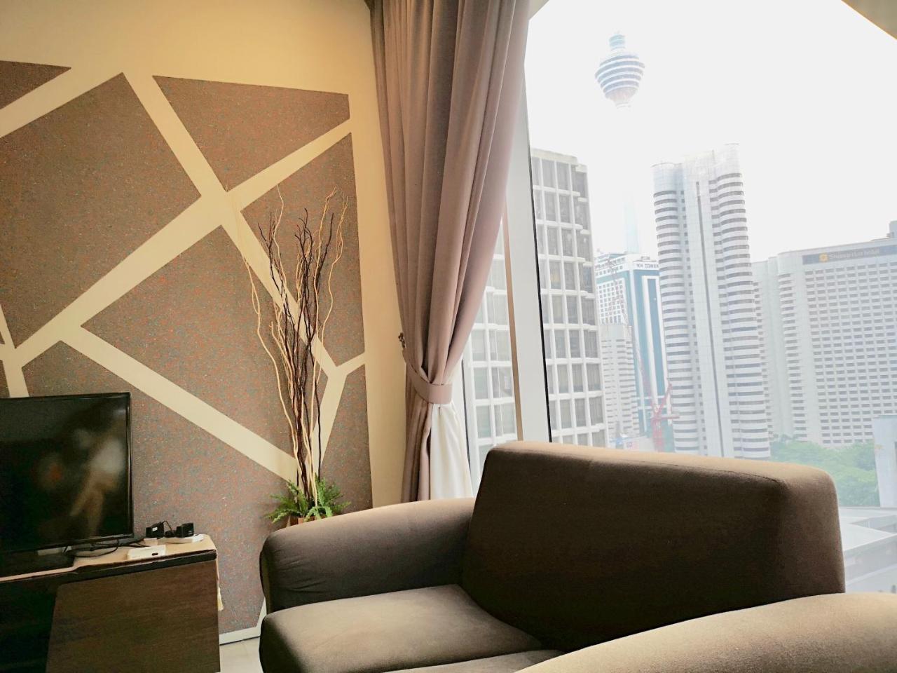 Soho Suites Klcc By Pnut Klcc View Kuala Lumpur Exteriör bild